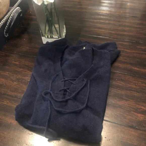 Minnie Rose Lace-up navy cashmere sweater M - Picture 2 of 5